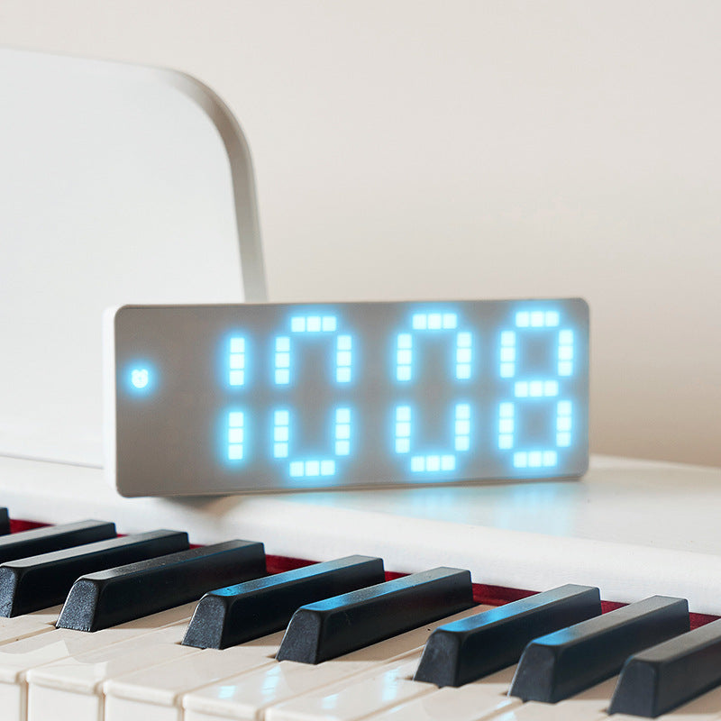 White Bottom Alarm Clock | Simple NATO Style Room Clock  Dream Tech Sleep