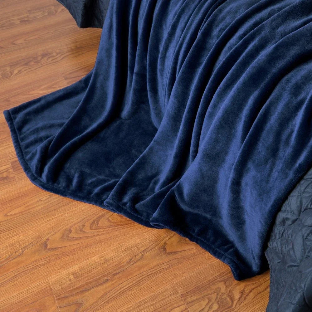 Super Soft Coral Fleece Blanket | Lightweight Solid Flannel Throws  Dream Tech Sleep